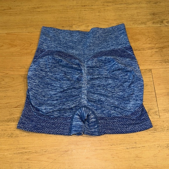 Gym shorts push up - Picture 1 of 2